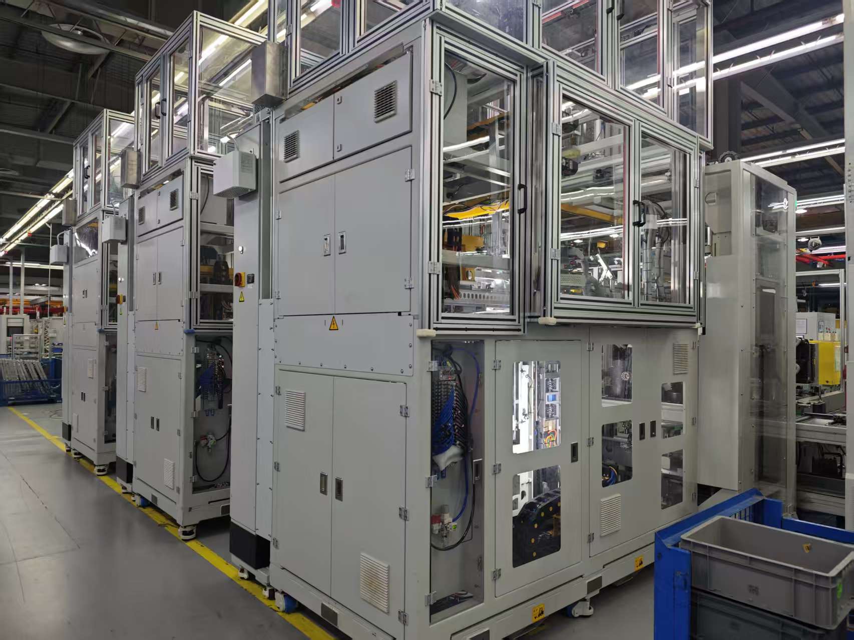 Circuit breaker test bench
